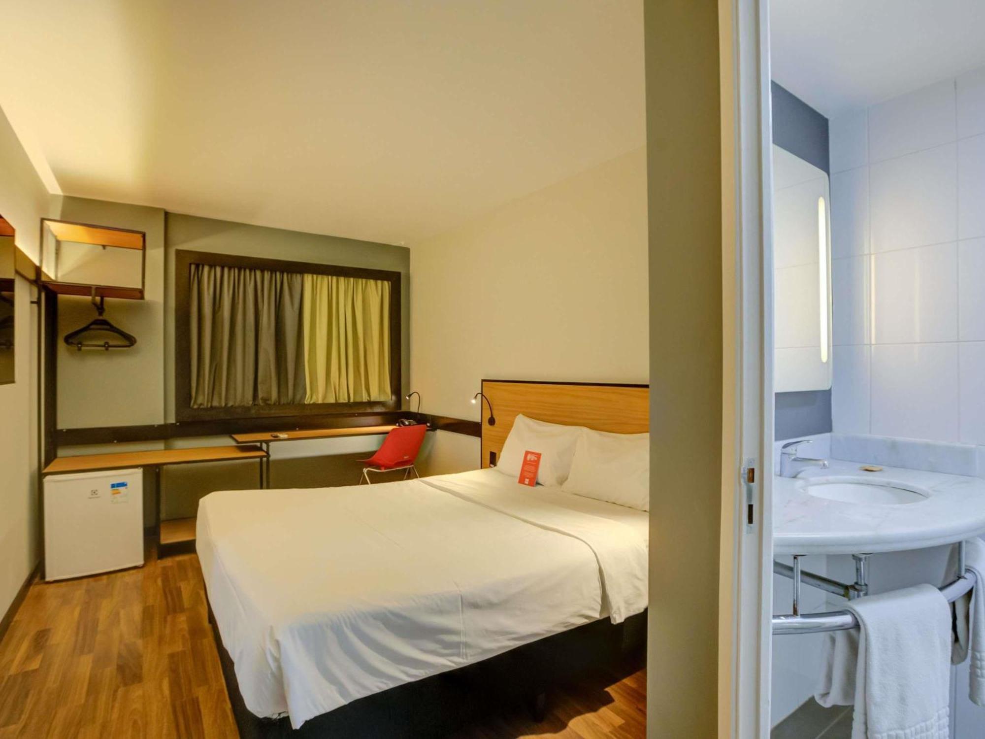 Standard Double Room with One Child Extra Bed,1742940879:JPEG